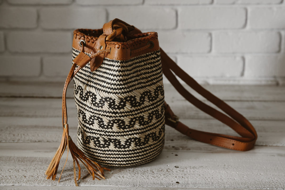 tan bucket bag